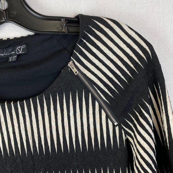 SMASHED LEMON Pattern Long Sleeve Dress - Picture 6 of 7